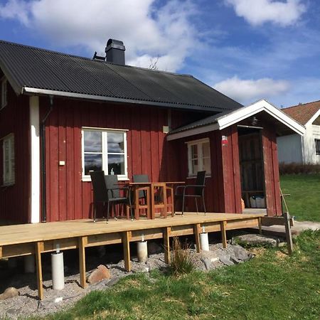 Stuga Vid Viltaker Naera Norska Graensen Stromstad Exterior photo