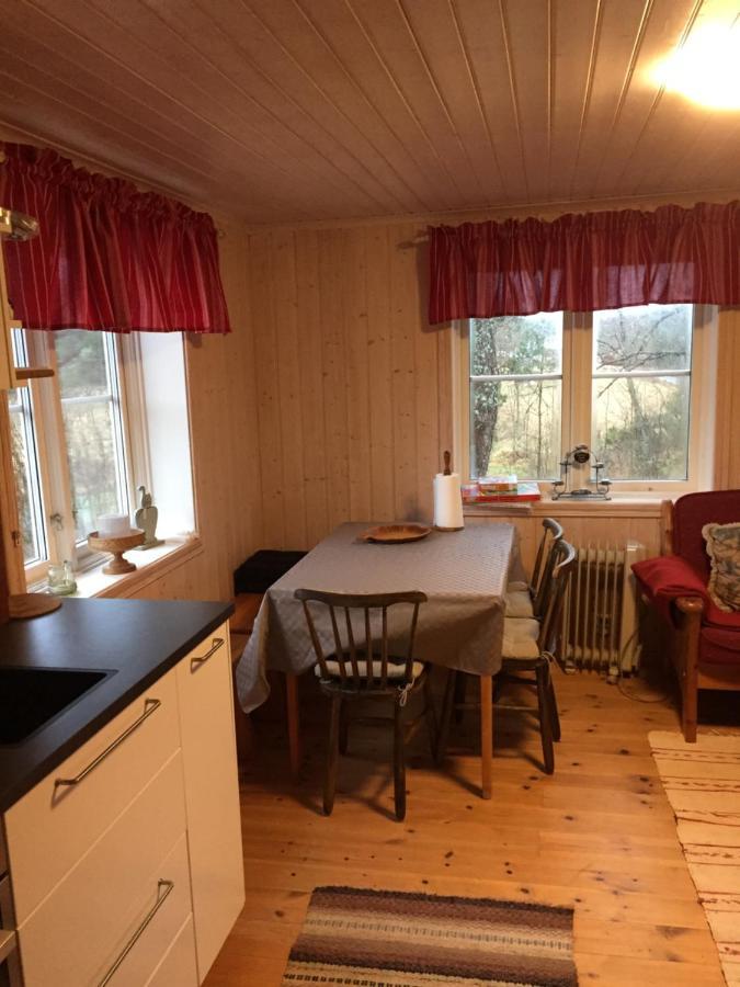 Stuga Vid Viltaker Naera Norska Graensen Stromstad Exterior photo